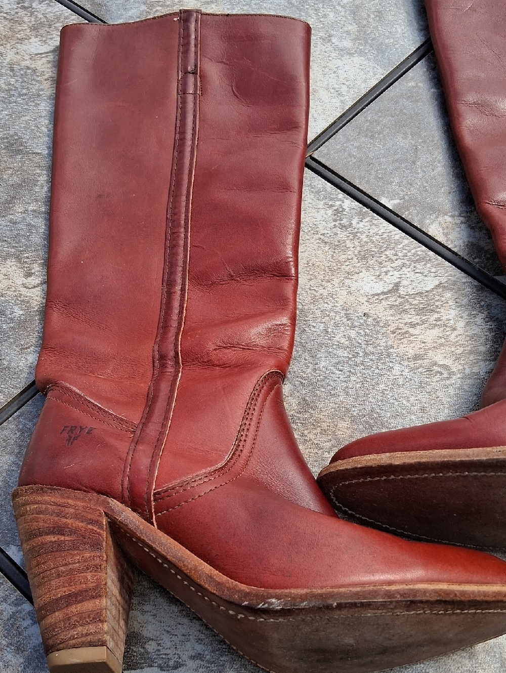 Vintage Frye Leather Heeled Boots